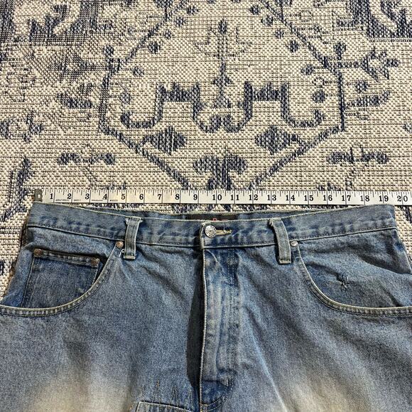 VTG Y2K Webs Baggy Jorts Jean Shorts Skater Hip-Hop Style Light Wash SZ 39 - Picture 4 of 7